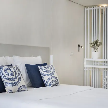 Mykonos Dove Beachfront Ξενοδοχείο 5*