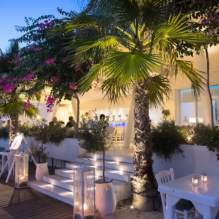 Mykonos Dove Beachfront Ξενοδοχείο