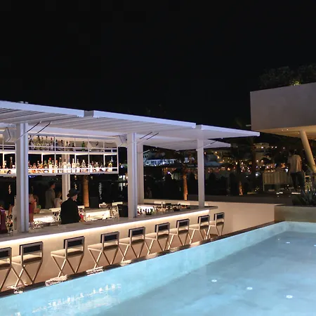 Hotel Mykonos Dove Beachfront 5*